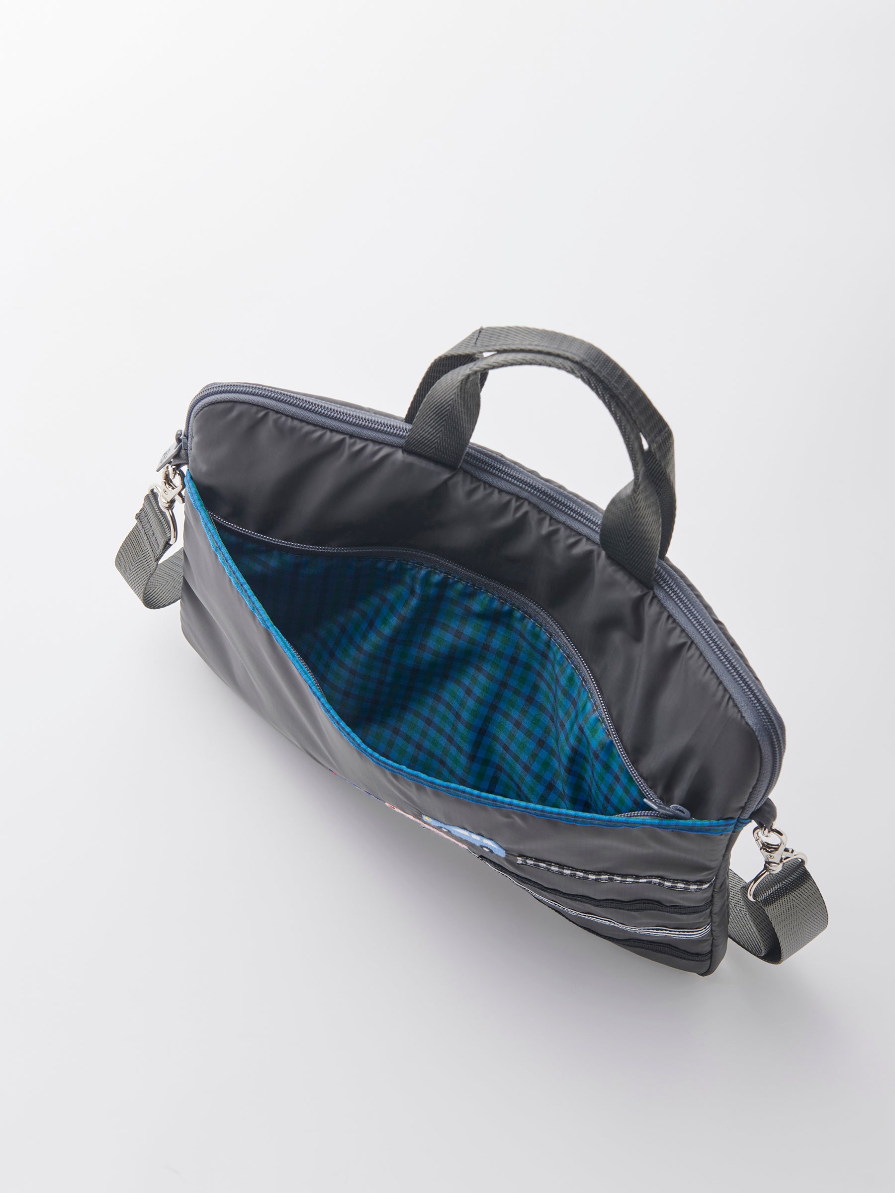 受注販売】タブレットケース | ファミリア公式サイト