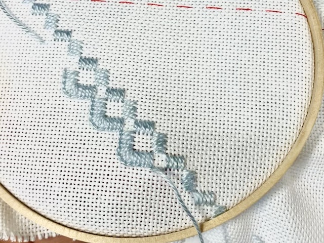 コースレッスン】はじめてみよう！北欧生まれのハーダンガー刺しゅうで