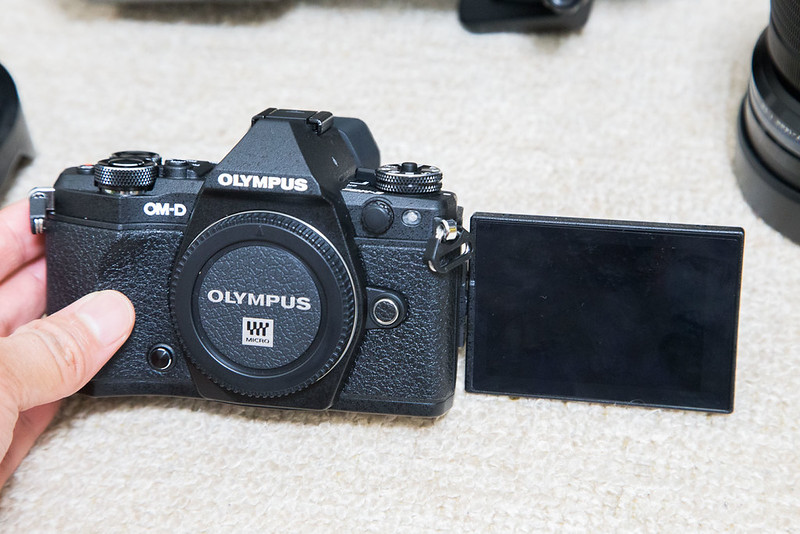 豪快に買っちゃった！持ち歩き用カメラとしてOM-D E-M5 Mark2と大三元
