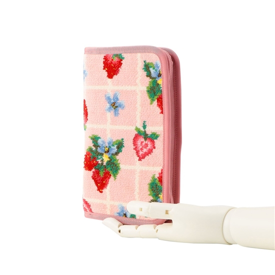 ストロベリーフィールドプティ マルチケース SFP-256020（WEB限定