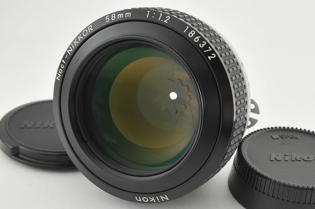 ニコン Fマウント (Ai、Ai-s) マニュアルレンズ｜買取相場とその傾向