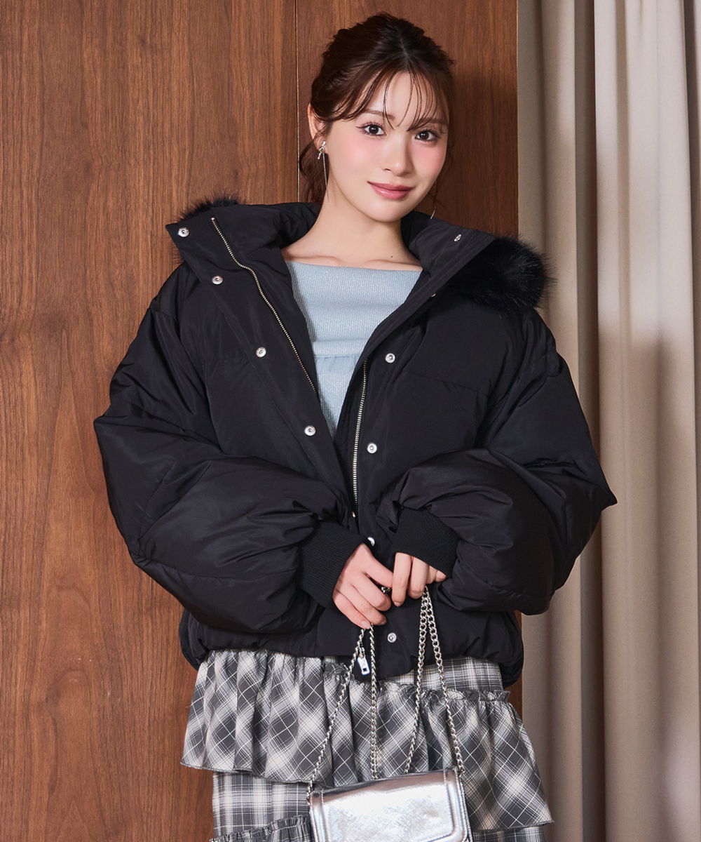 ONLINE限定カラーあり】フェイクファーパフィーショートコート｜PETAL