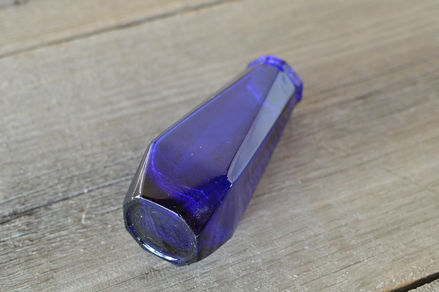 コバルトブルーのガラス花瓶の通販 | ライフスタイルショップICCA