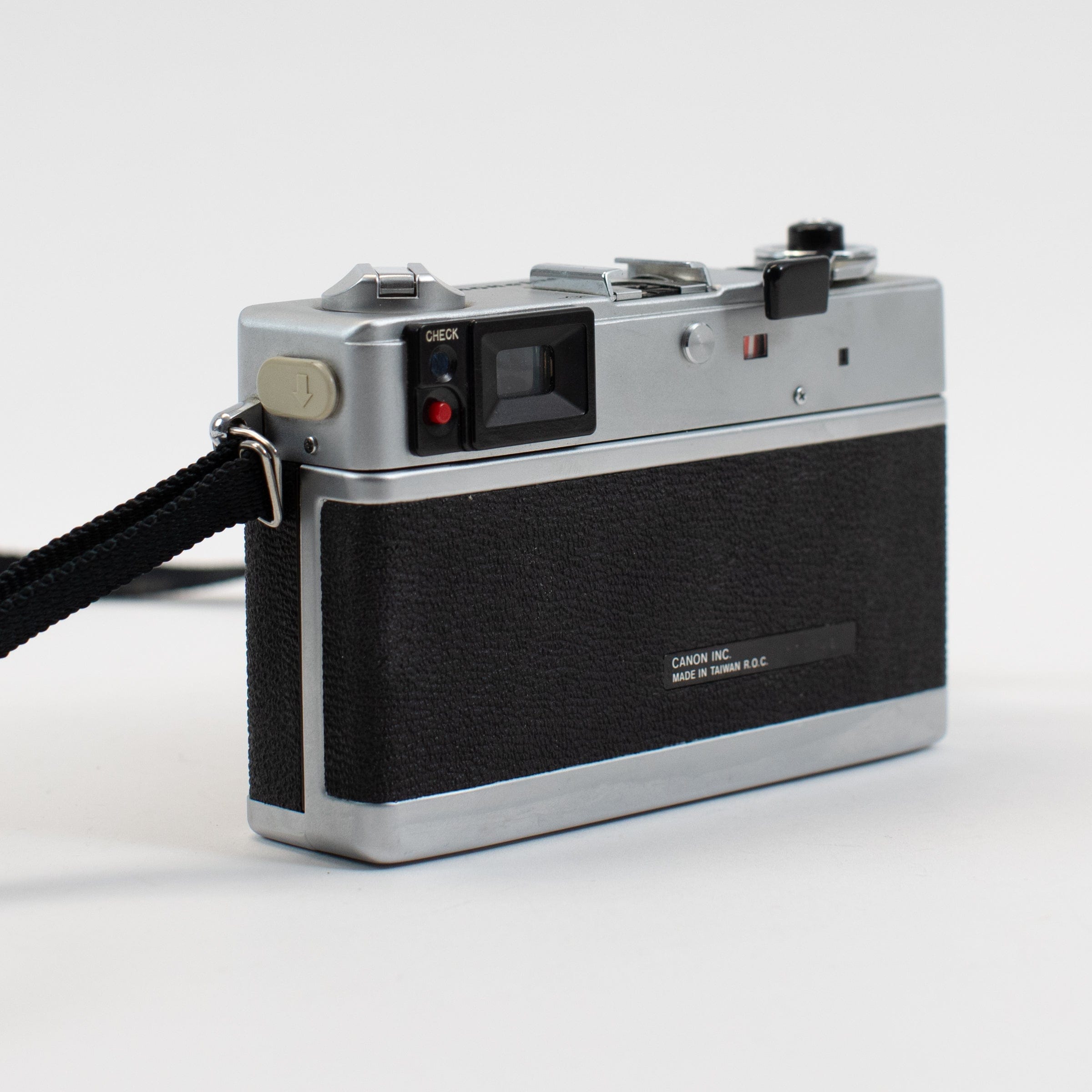 Canon Canonet QL17Giii with 40mm f/1.7 – Film Supply Club