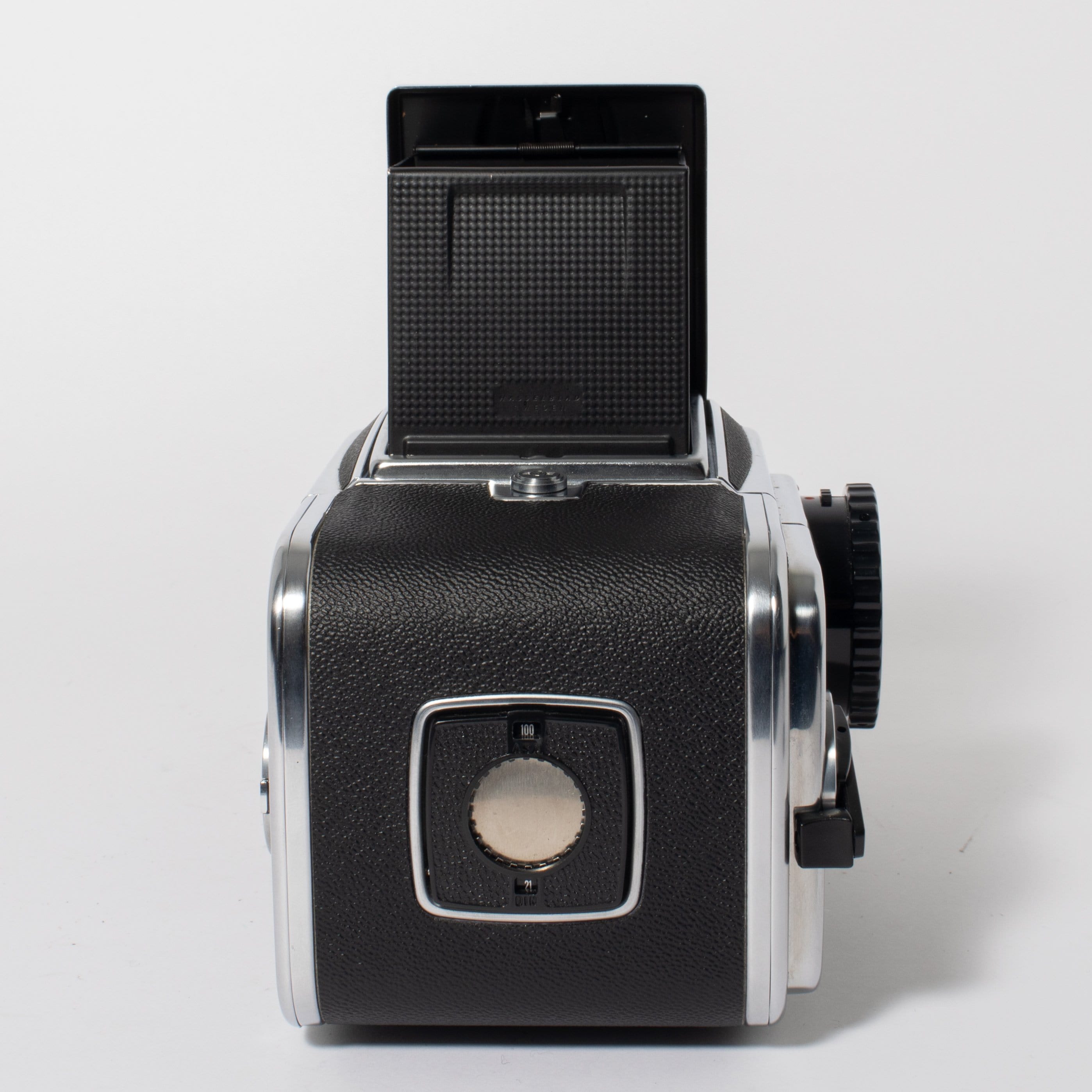 Hasselblad 500 C/M with Zeiss Planar 80mm f/2.8 CF Lens - FRESH