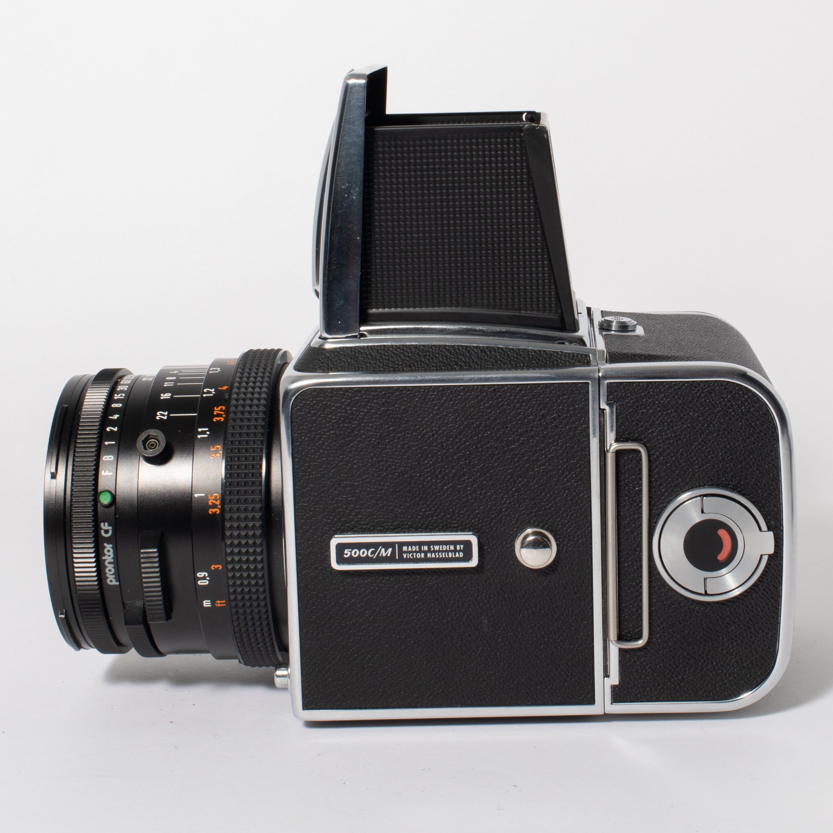 Hasselblad 500 C/M with Zeiss Planar 80mm f/2.8 CF Lens - FRESH