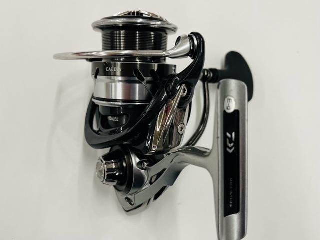 ダイワ(DAIWA)スピニングリール 18カルディア LT 3000-CXHダイワ(DAIWA