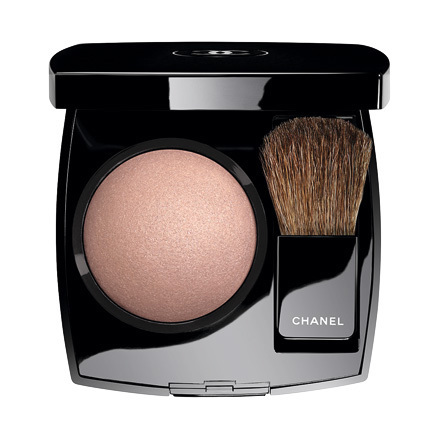 シャネル / ジュ コントゥラスト ルミエールの公式商品情報｜美容