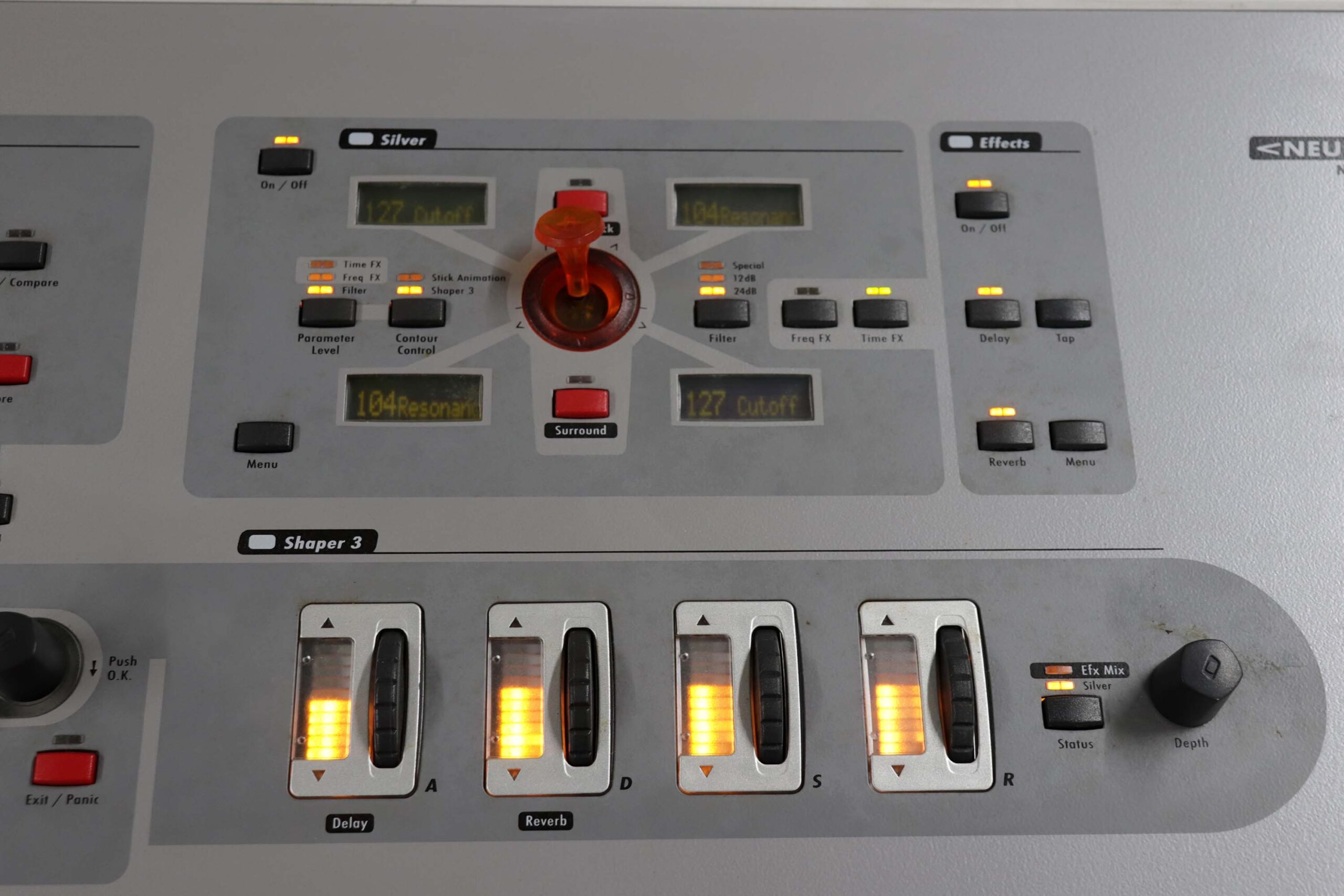 Hartmann Neuron | Five G music technology