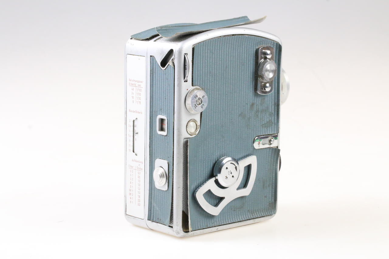 Pentacon Pentaka 8 – 8mm Filmkamera – Foto Köberl – Secondhand