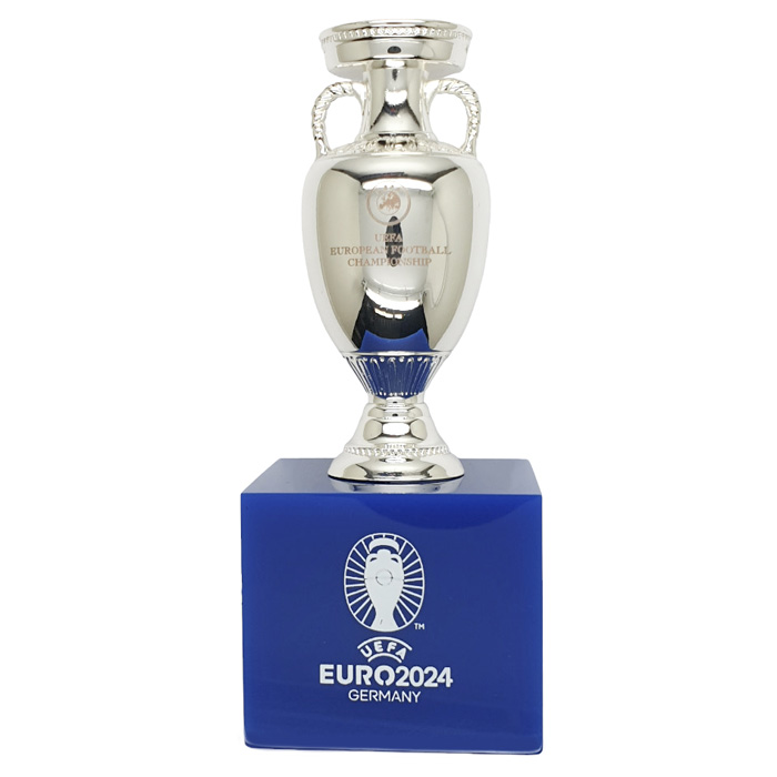 UEFA EURO2024】 オフィシャル レプリカトロフィー3D 台座付き 70mm