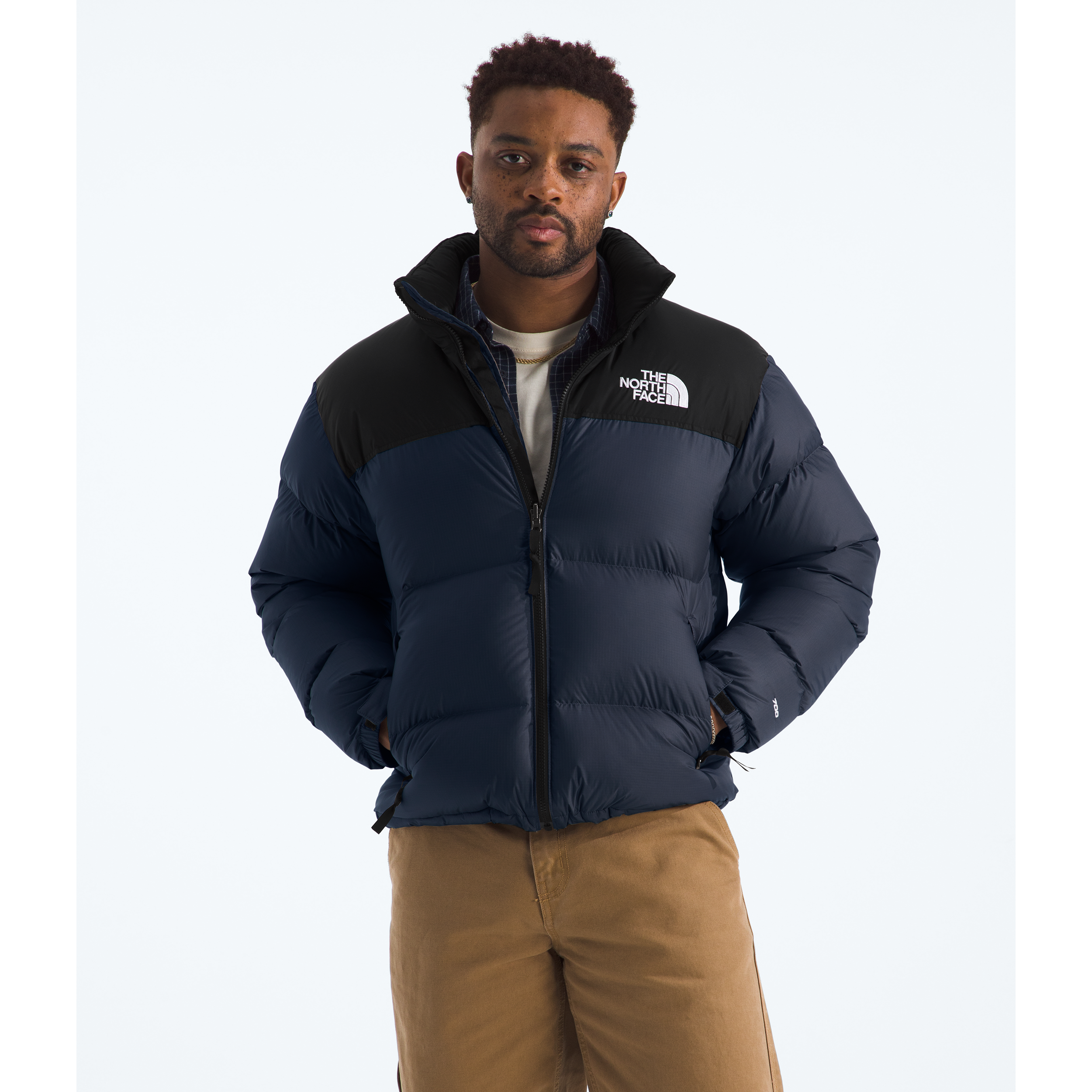 The North Face Men's 1996 Retro Nuptse Jacket in Summit Navy/TNF Black