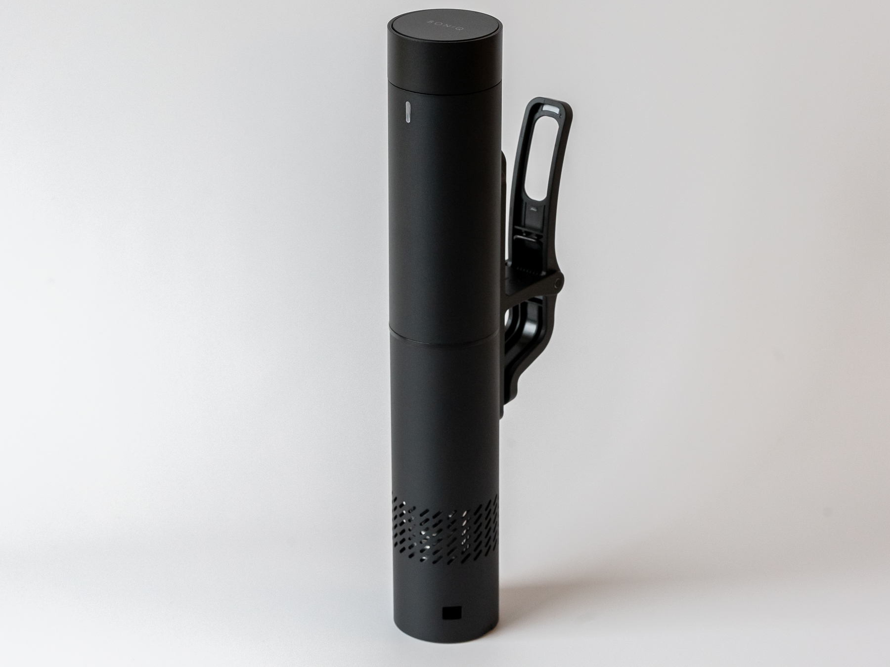 操作性・収納性が向上した低温調理器の最新版が登場【葉山社中