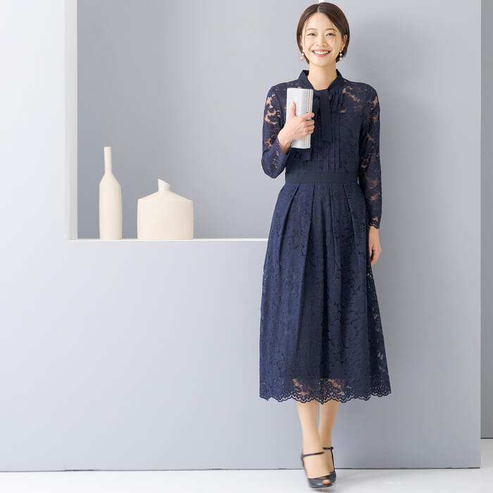 WEB限定｜ボウタイレースドレス 9号・ネイビー｜東京ソワール