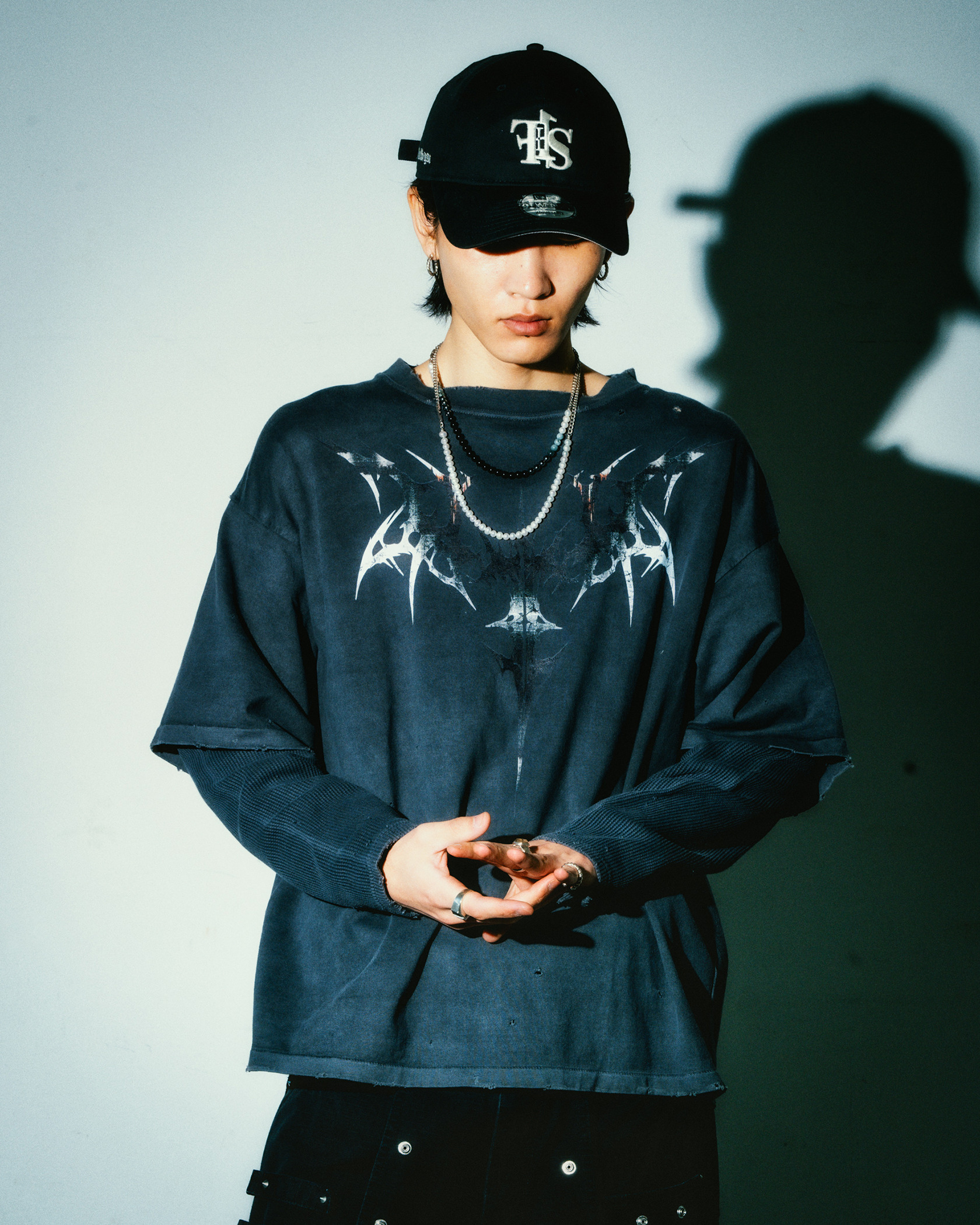 GOTHIC LAYERED LS TEE | FORSOMEONE(フォーサムワン)公式ONLINE STORE