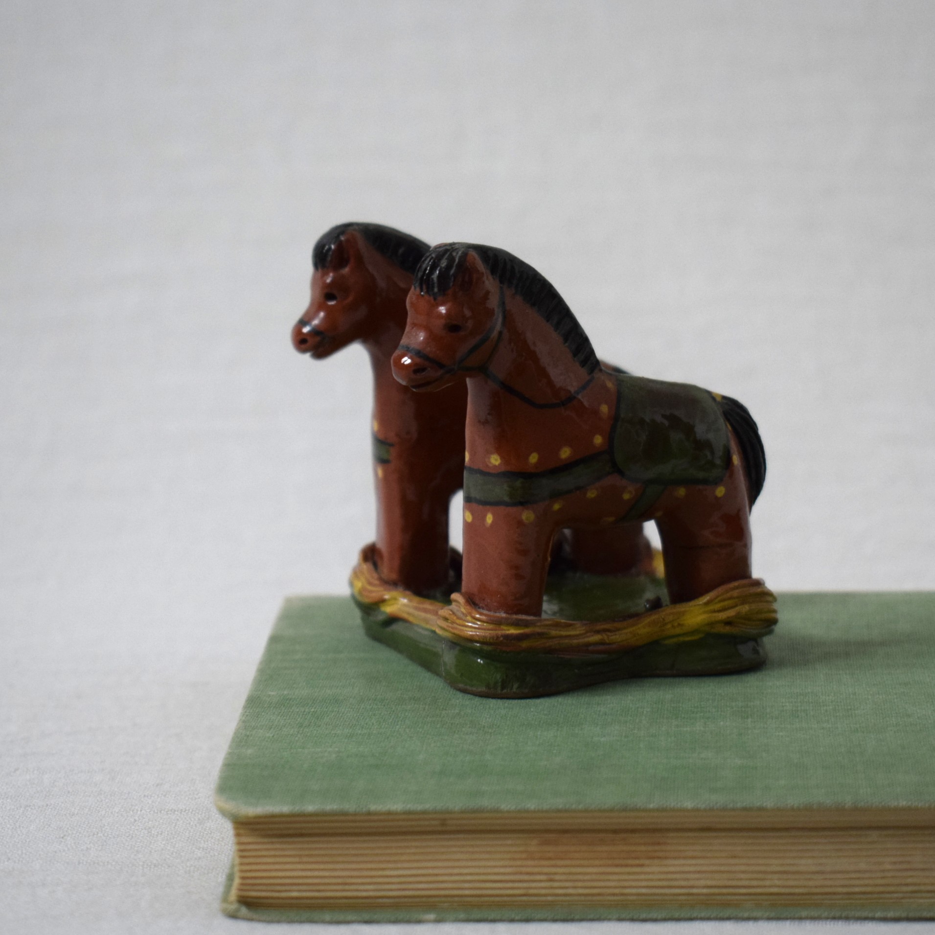 二頭の馬・艶あり / Rutebo・ルーテボ | florantik