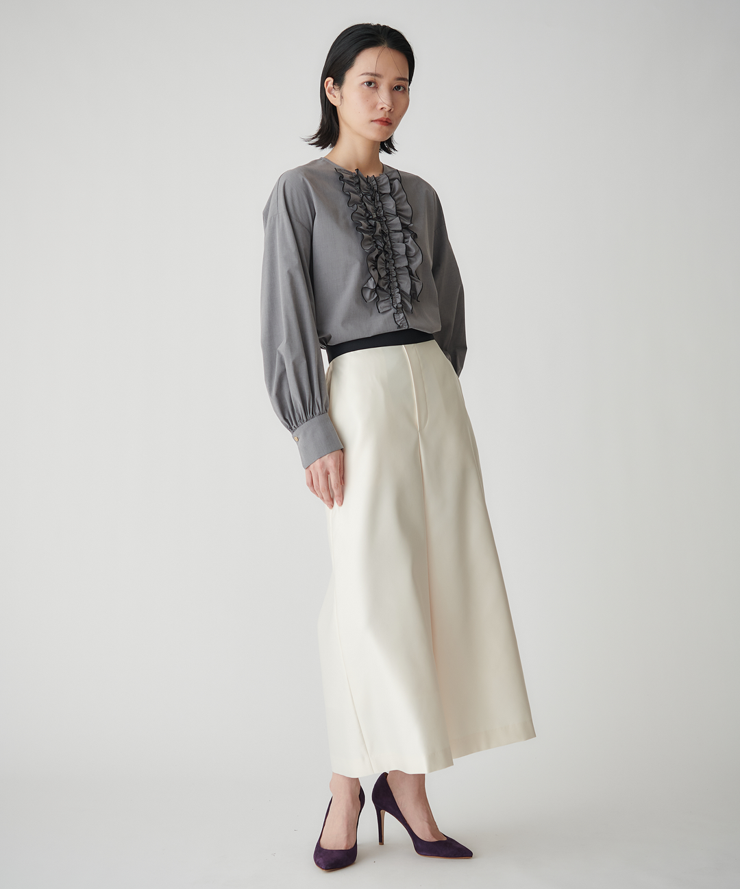 ノーカラーフリルブラウス – FACE SANS FARD