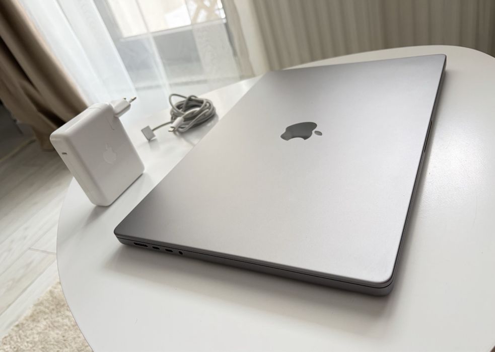 macbook pro m1 second hand si noi de vanzare • Anunturi • OLX.ro