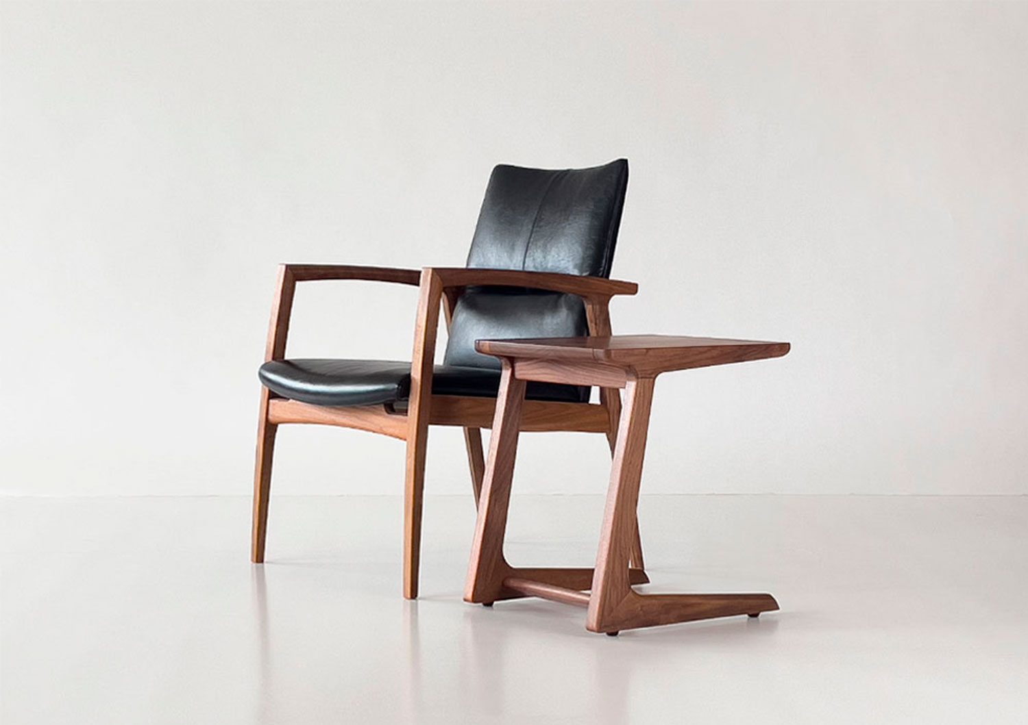 冨士ファニチア株式会社｜FUJI FURNITURE Co.,Ltd.