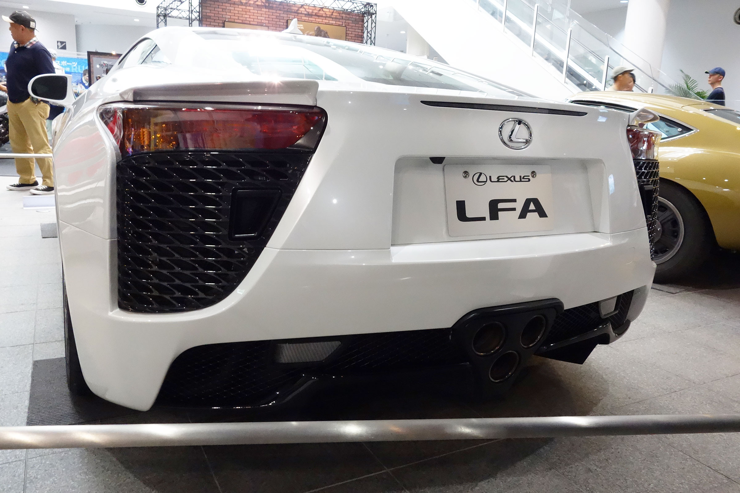 LEXUS LFAをヤマハ発動機 コミュニケーションプラザで見学 | 富士山