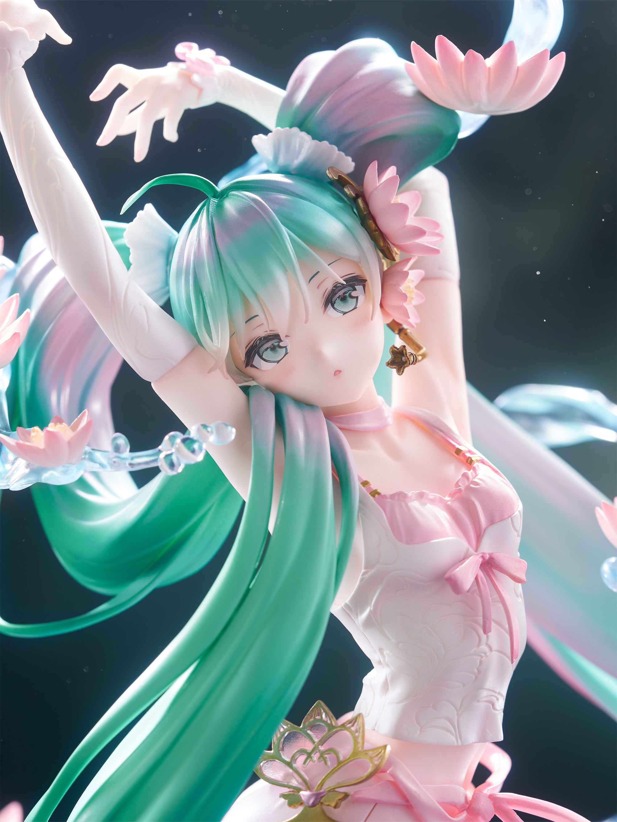初音ミク 睡蓮ver. 1/7スケールフィギュア｜初音ミク – フィギュア通販