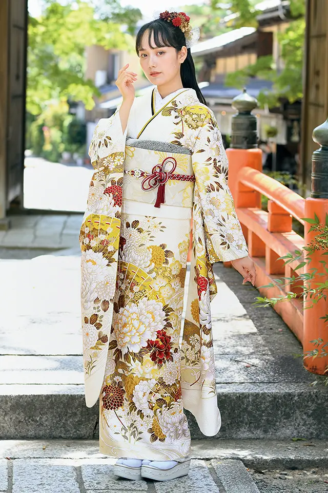 成人式振袖カタログ(E-4706) | 成人式の振袖レンタル・振袖購入・ママ