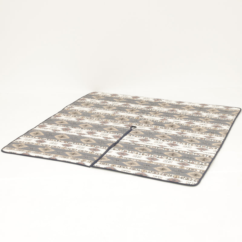 テントで使えるキルトラグ