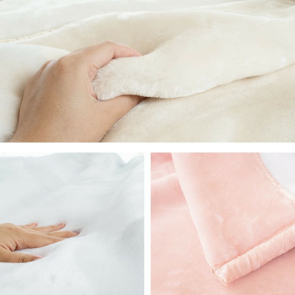 西川 しっかり厚手の毛布 セミダブル 重い 肉厚 メガオーロラ | ね