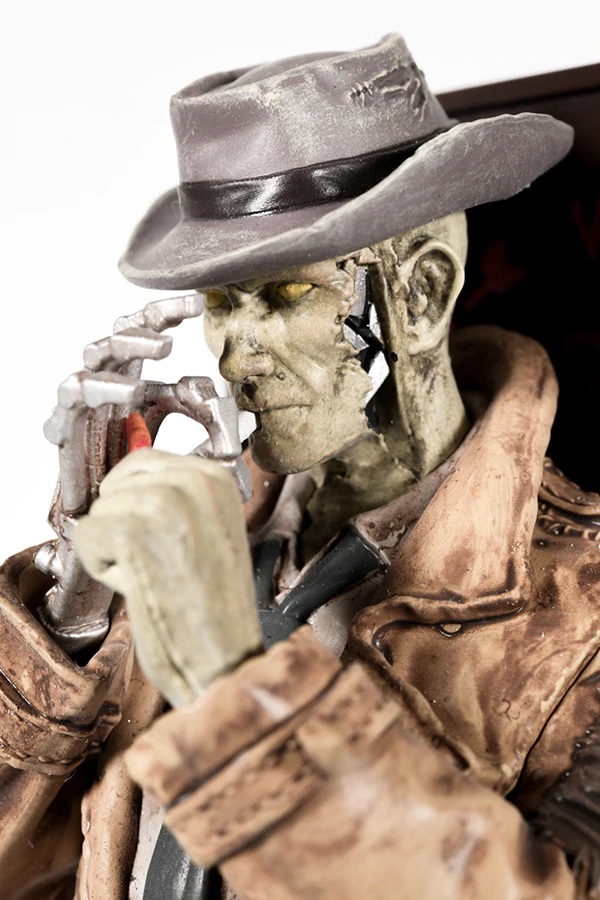 Fallout4 バンドル（ニック・バレンタインスタチュー＋マウスパッド＋