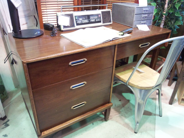 ドレクセルヘリテイジ デスク 片袖 | 入荷商品 | 【リサイクルショップ