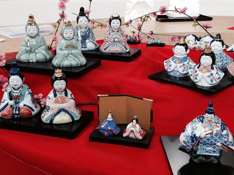 お気に入りのひな人形を見つけよう！焼き物の里へドライブ 佐賀県