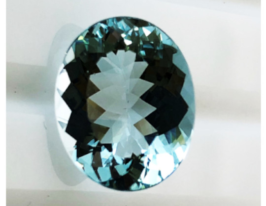 アクアマリン | 宝石・貴金属製品卸 | 有限会社 一瀬