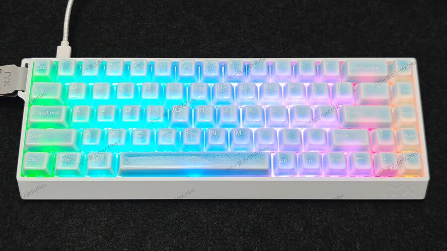 レビュー】CERAMIC KEYCAP SET V2丨美しさと機能性の融合 セラミック