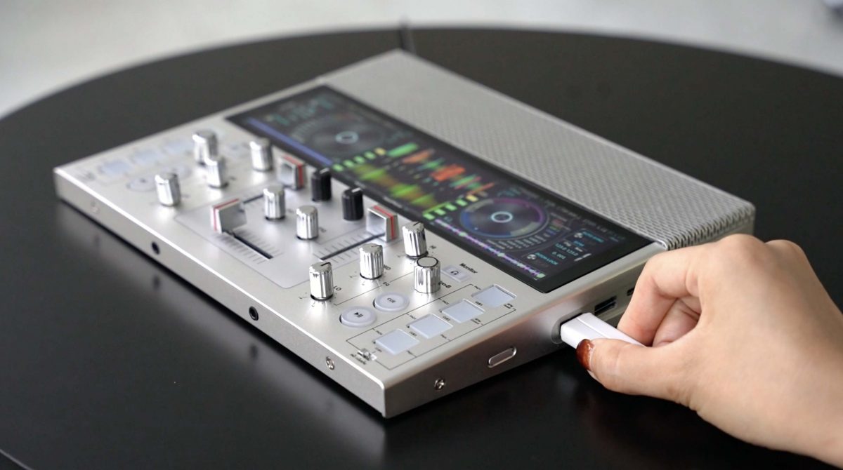 名機「GODJ Plus」が順当かつ期待通りに進化！ 1台ですぐに使える