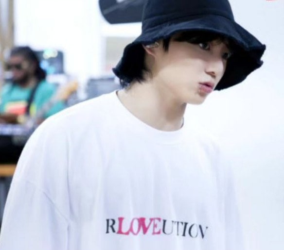 Qoo10] GRAFFITIONMIND BTS ジョングク着用 【GRAFFIT