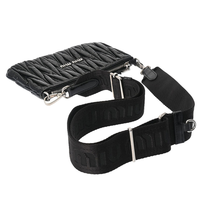 ミュウミュウマテラッセ 黒 シルバー金具 レディース レザー