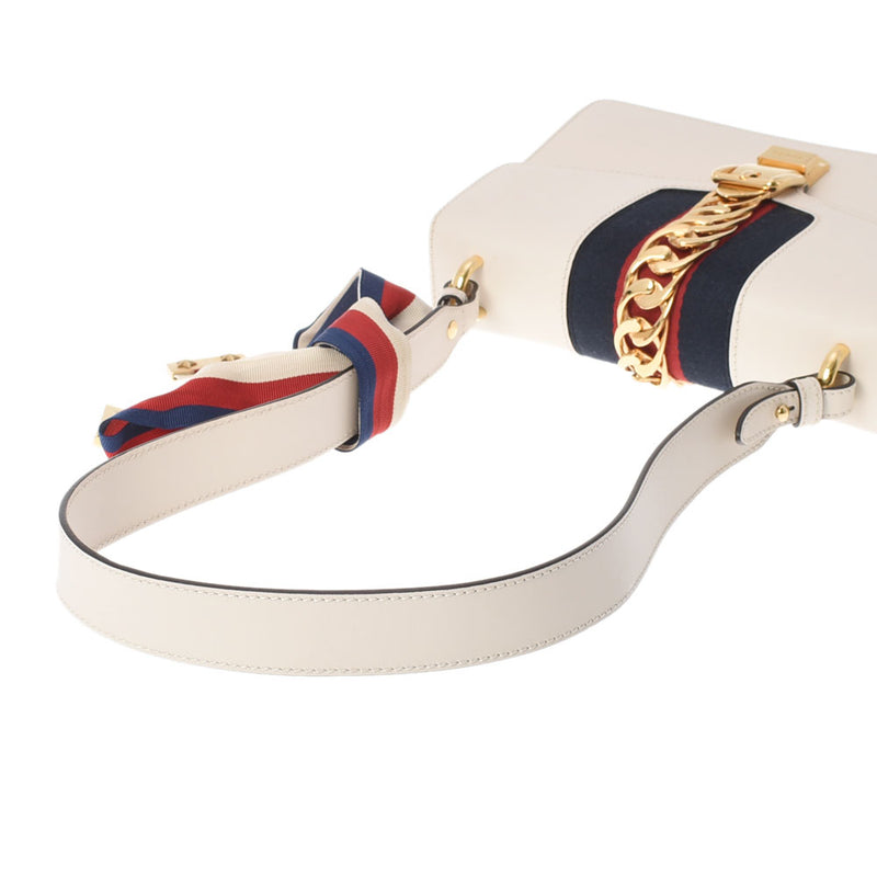 グッチシルヴィ スモール 2WAY ホワイト ゴールド金具 レディース