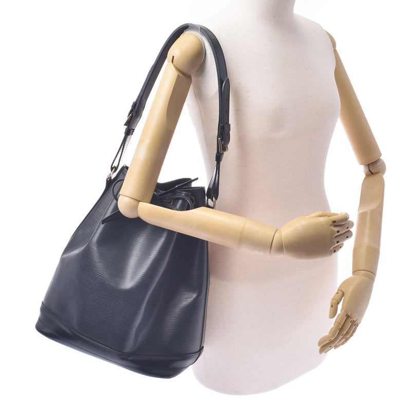 ルイヴィトンノエ 14127 黒 ユニセックス エピレザー ショルダーバッグ