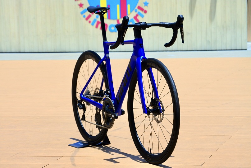 お得な情報】青いPROPEL ADVANCED 2 あります ｜ ジャイアントストア今治