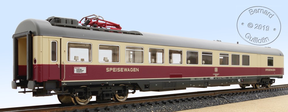 DB WRmz 135 dining car Roco