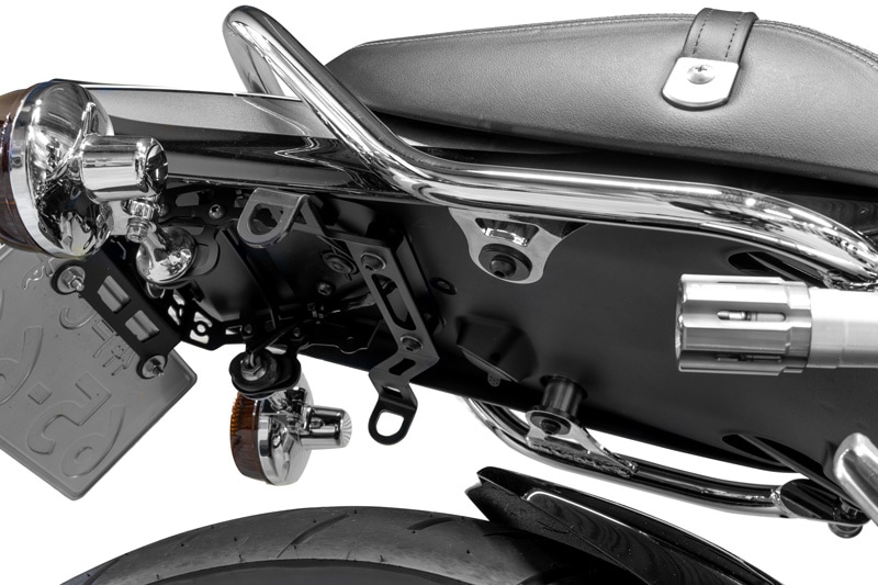 タンデムグラブバー漆黒メッキ ARCHIロングテールカウル専用 Z900RS