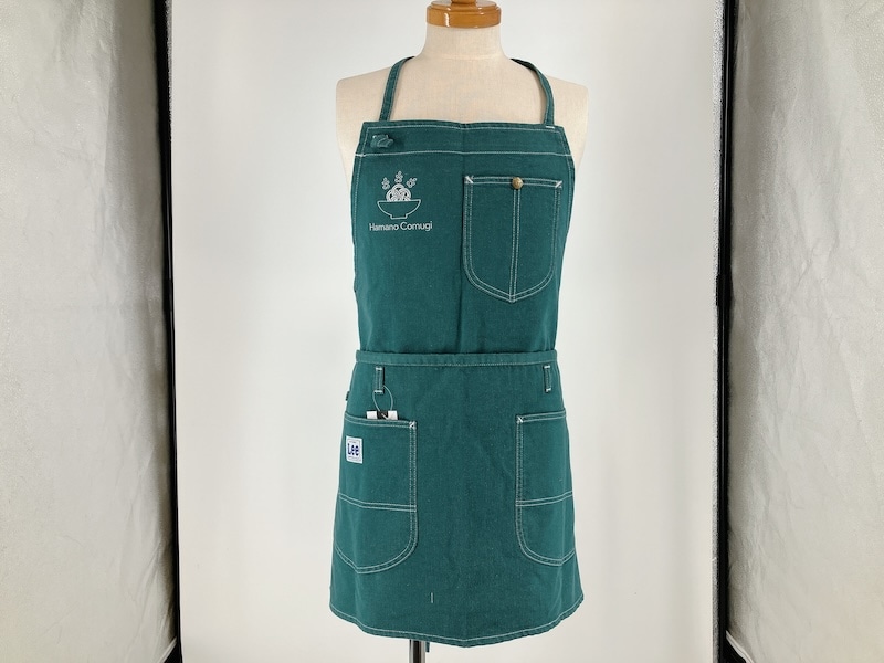 No.1 胸付エプロン右胸刺繍 | 業務用ユニフォーム通販『eユニフォーム』