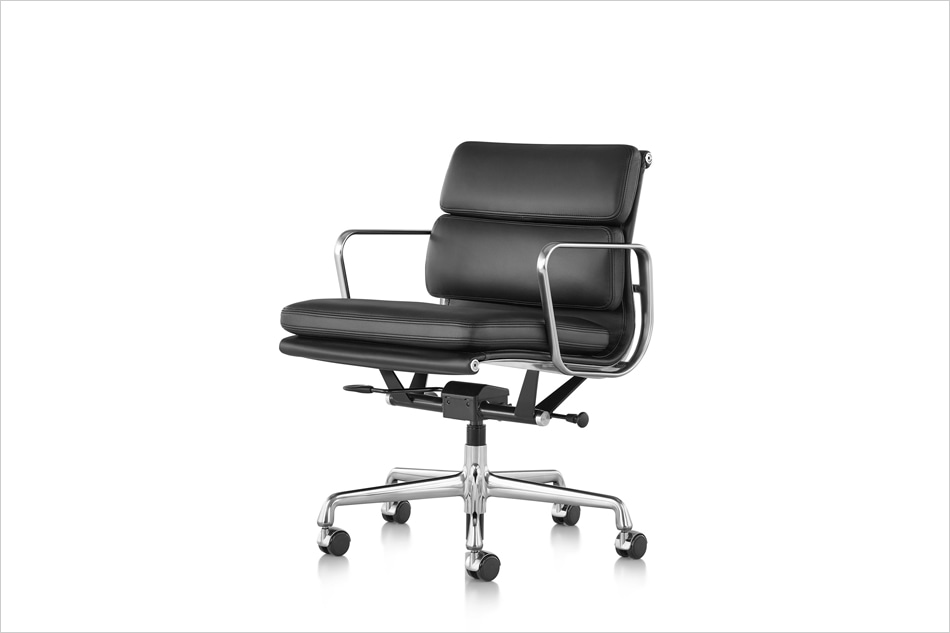 Eames Soft Pad Management Chair（イームズ ソフトパッド マー