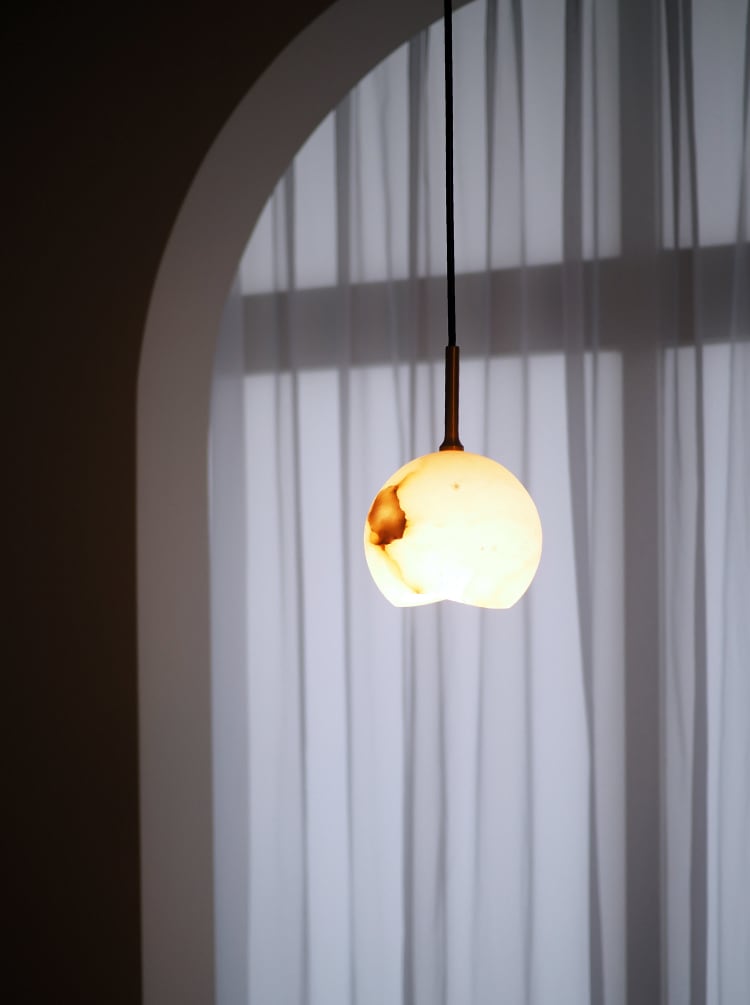 Karvia カルヴィア ペンダントライト | ペンダントライト | INTERFORM