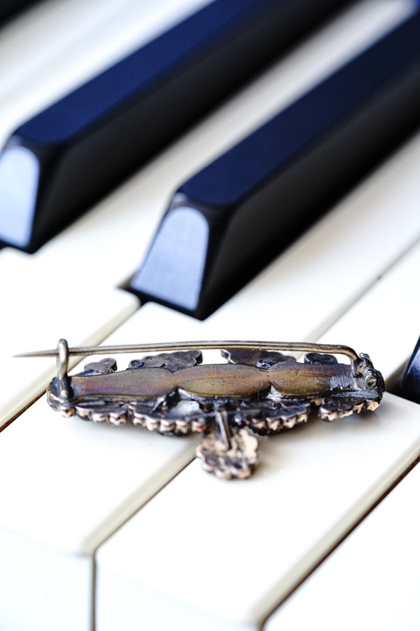 アンティークボヘミアンガーネットブローチ4.3×2.6cm ga-925の通販