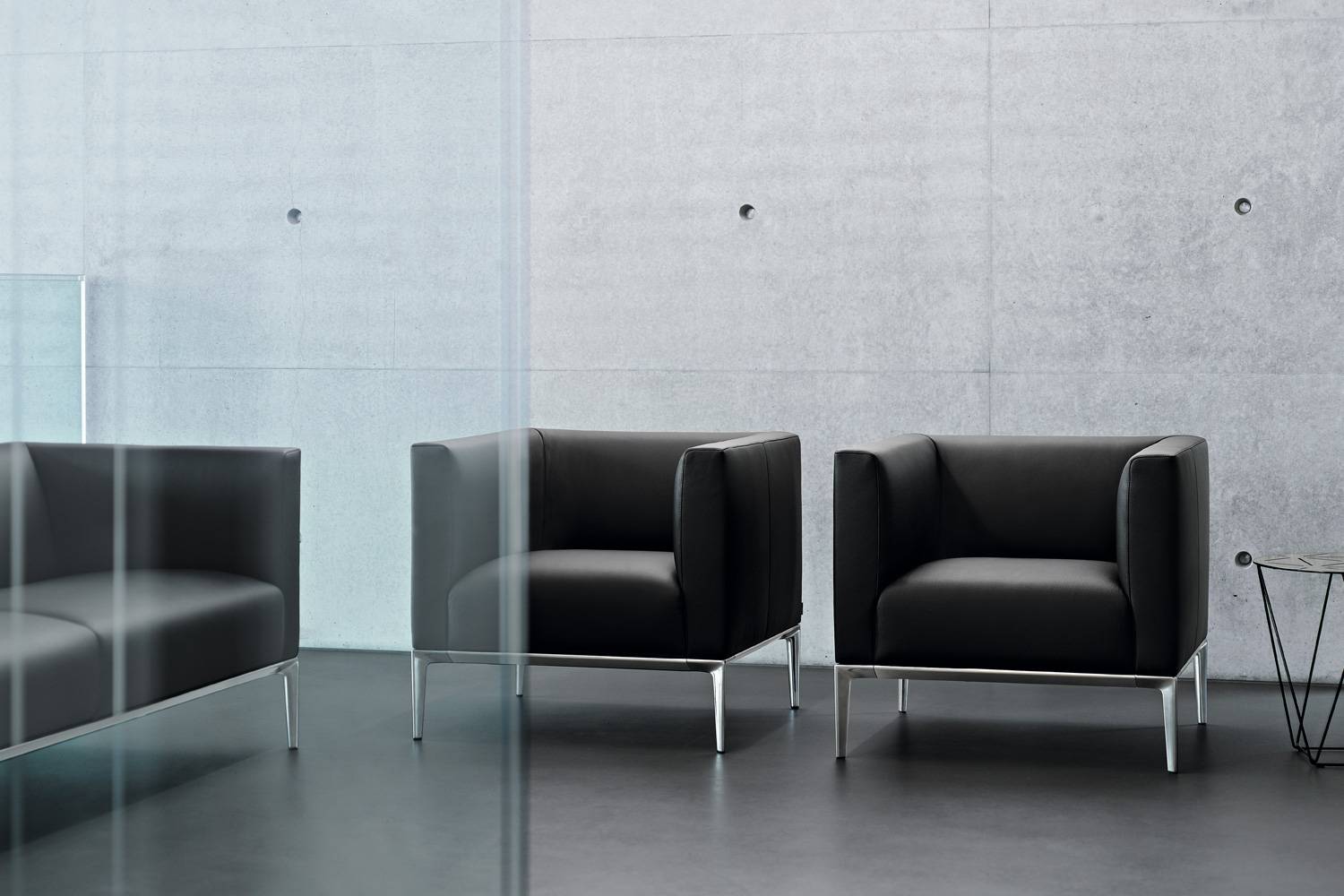 ジャアン 780 アームチェアの通販 | 家具・インテリア通販 MAARKET