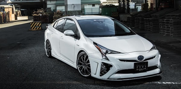 プリウス50系専用 サイドステップ M`z SPEEDを販売中です。カスタム