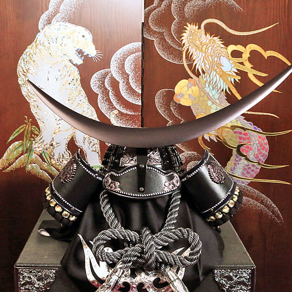 横幅85cm｜着用兜 武将 伊達政宗 黒｜いぶし銀色の渋さが素敵｜五月