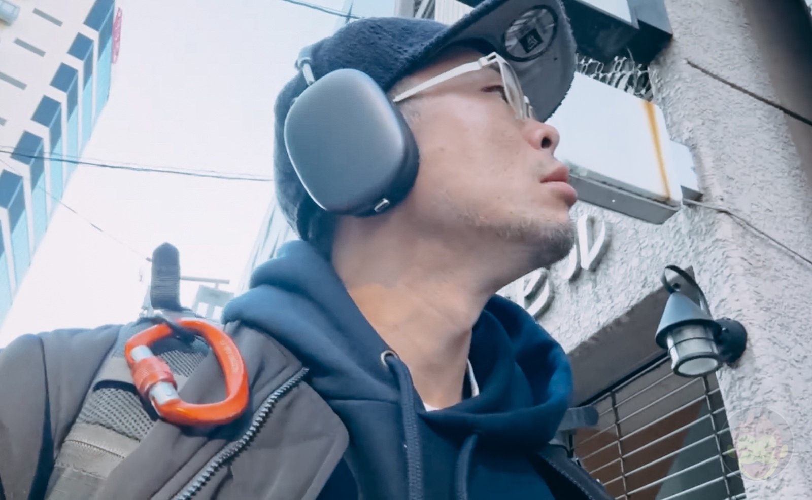 レビュー】AirPods Maxと共に旅行。欠点だらけだが嫌いになれん | ゴリミー