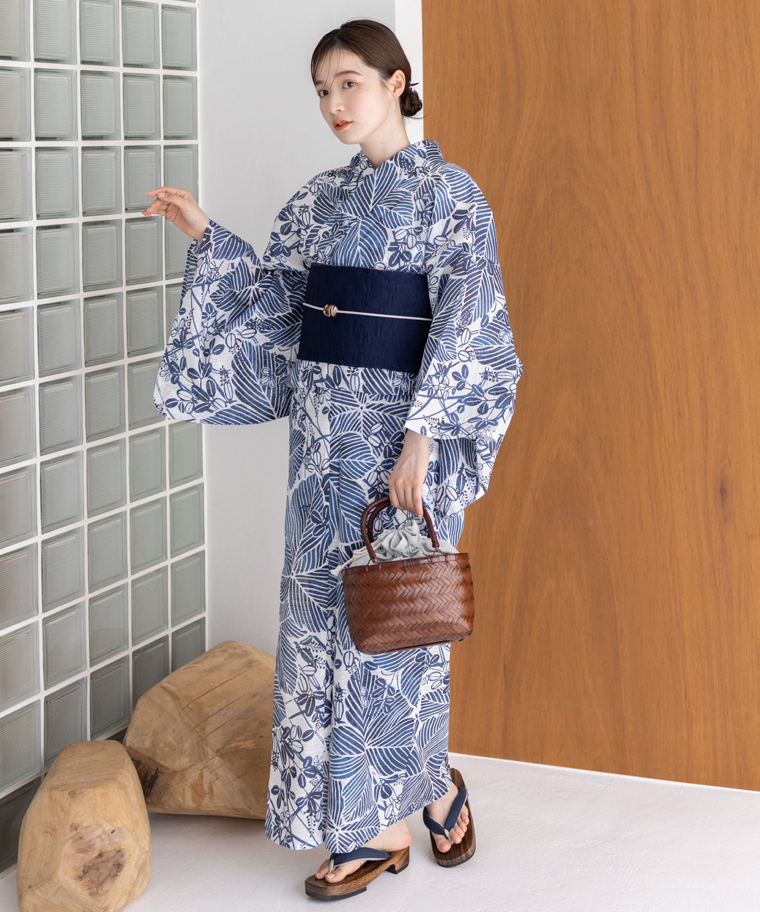 こだわり浴衣5点セット(浴衣/帯/下駄/腰紐/着付け冊子) 綿絽生地 乱絽